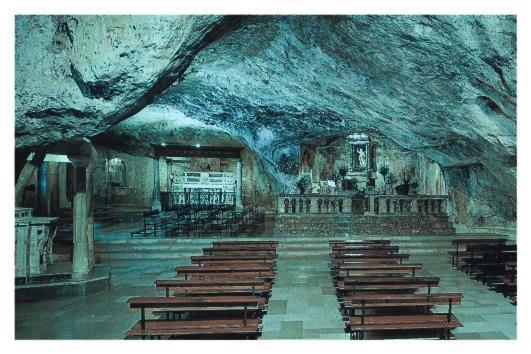 Albergo Casa Del Pellegrino มอนเต ซานตานเจโล ภายนอก รูปภาพ